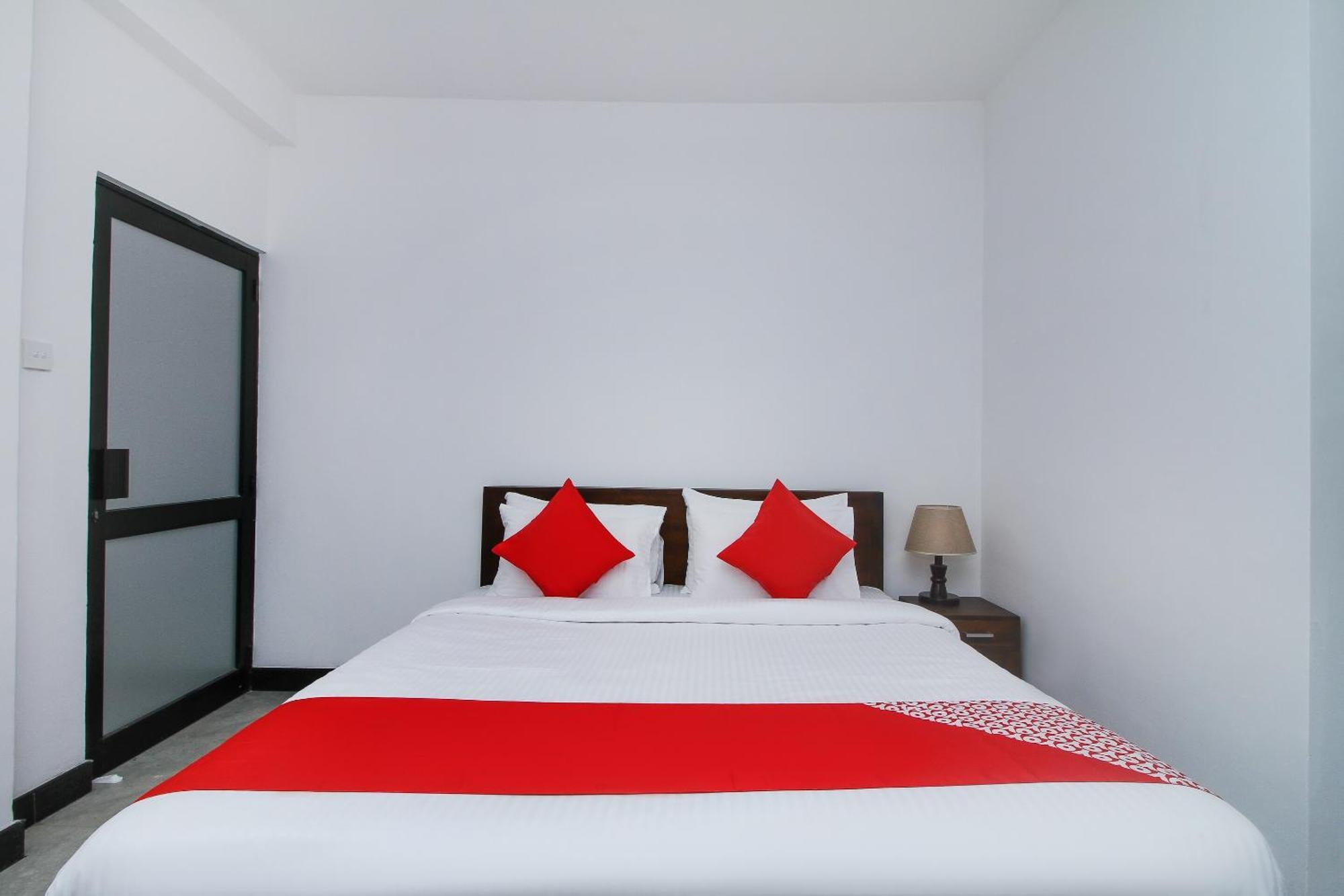 Delphin Hotel Нувара-Елія Номер фото