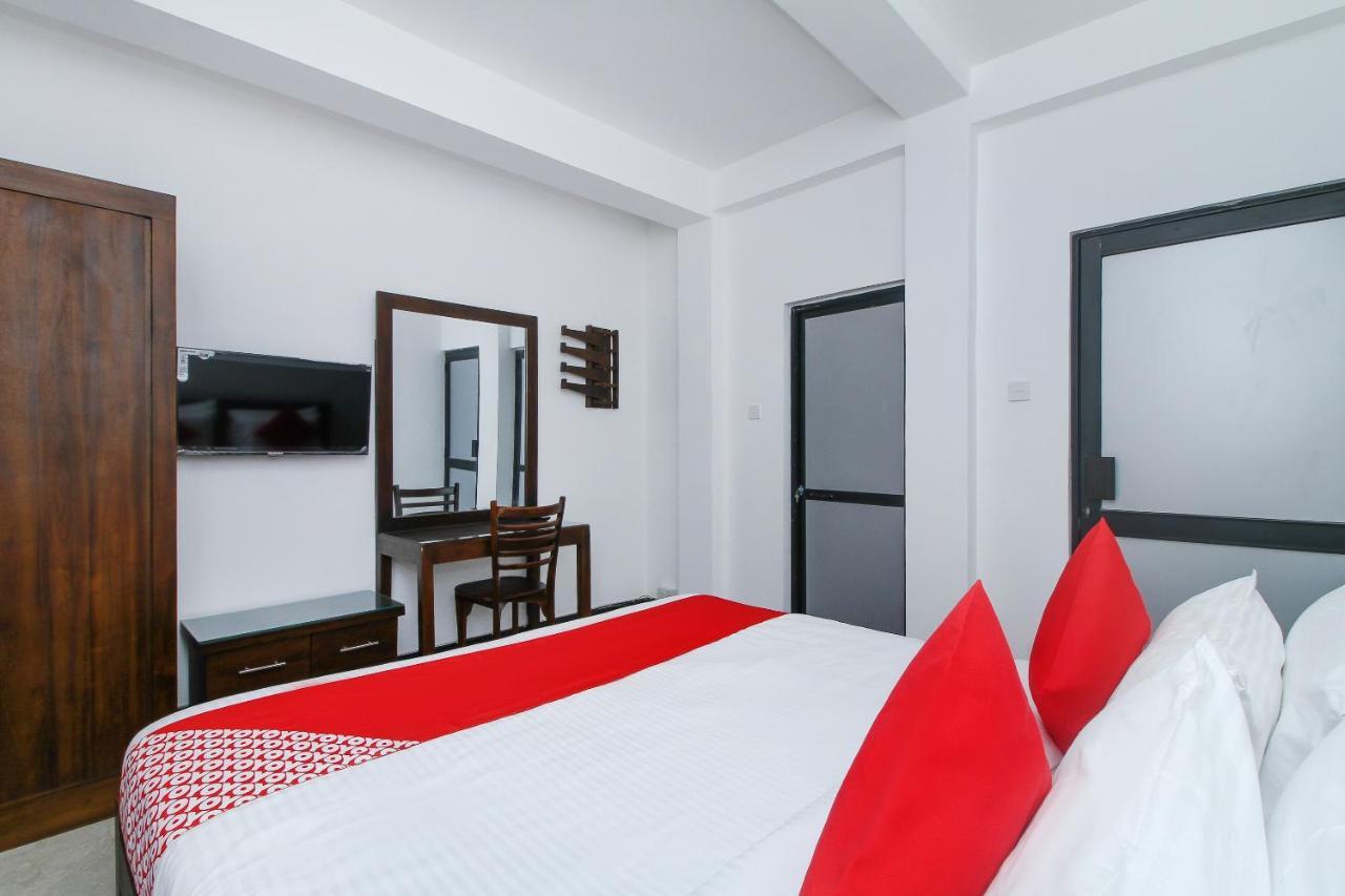 Delphin Hotel Нувара-Елія Екстер'єр фото